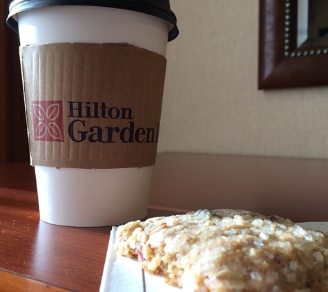 Hilton Garden Inn San Francisco/Oakland Bay Bridge - Emeryville, CA