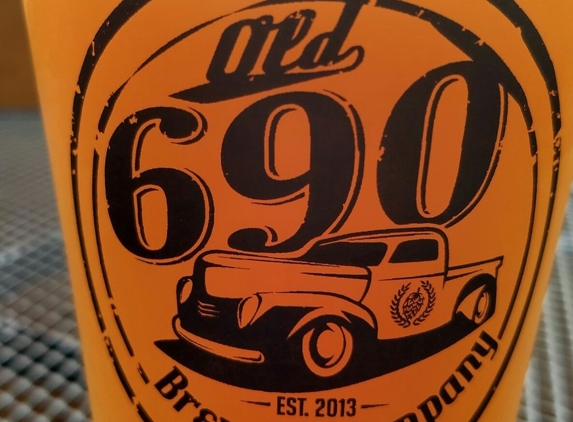 Old 690 Brewing Company - Purcellville, VA