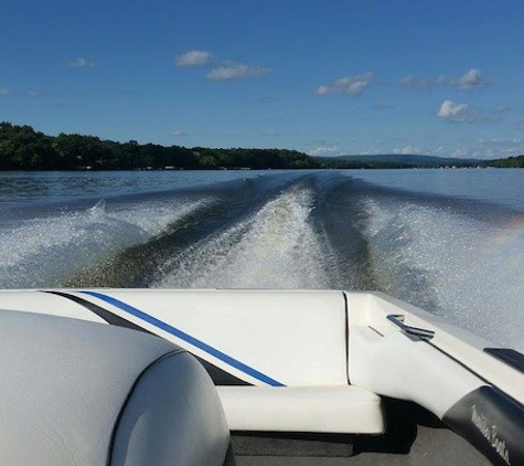 Lake Wisconsin Ski Boats, L.L.C. - Prairie du Sac, WI