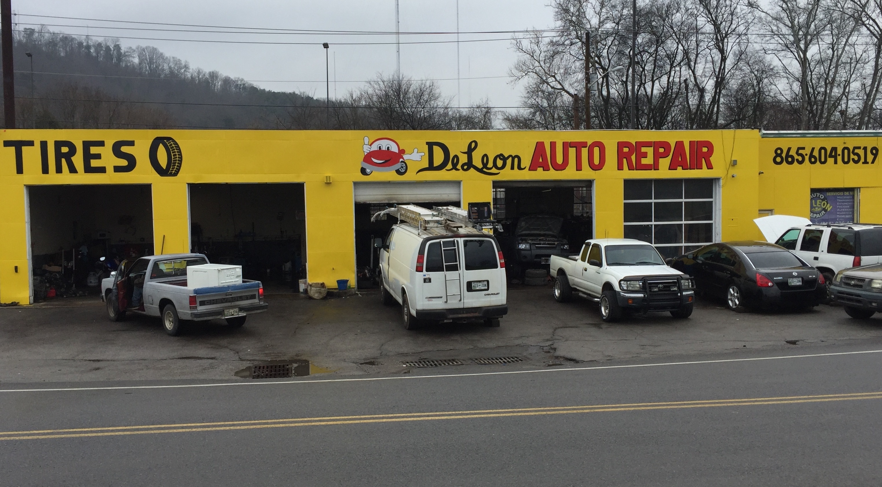 De Leon Auto Repair 229 Heiskell Ave, Knoxville, TN 37917
