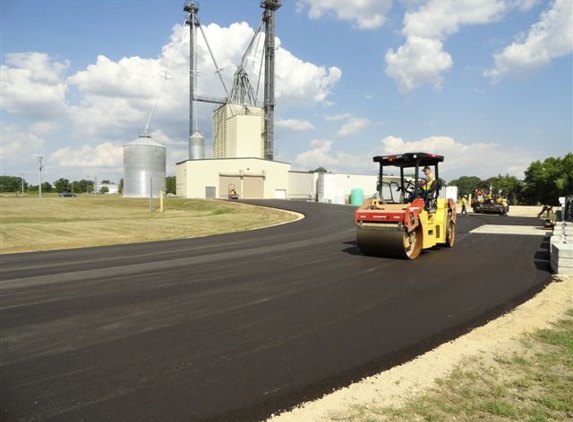 Monarch Paving Company - Hager City, WI