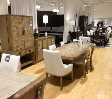 American Signature Furniture - University Park, FL