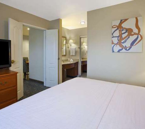 Homewood Suites by Hilton Philadelphia/Mt. Laurel - Mount Laurel, NJ