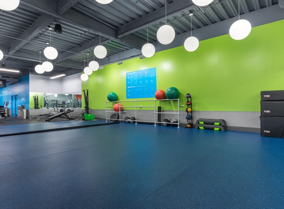 Blink Fitness - Bronx, NY