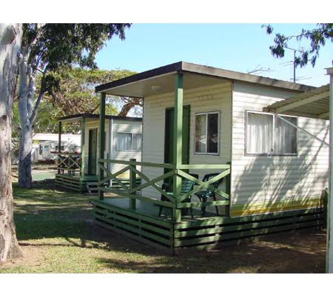 Causeway Caravan Park - Bangalee, QLD