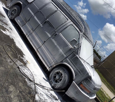 Grade A auto detailing - Miami, FL