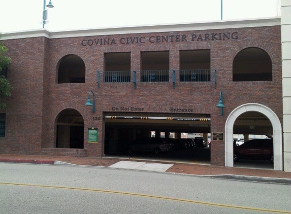 Covina Public Library - Covina, CA