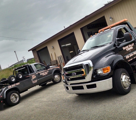 Grand Valley Towing - Jenison, MI