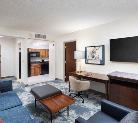 DoubleTree by Hilton Houston Medical Center Hotel & Suites - Houston, TX