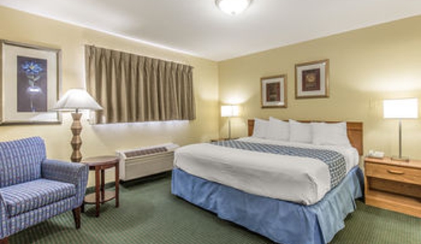 Suburban Extended Stay Hotel - Fort Myers, FL