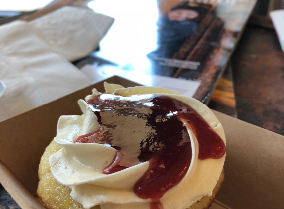 The Peppered Cupcake - Wilmington, NC