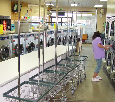 A FREE WASH LAUNDROMAT & CLEANERS - Las Vegas, NV