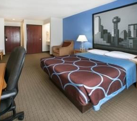 Super 8 by Wyndham Garland/Rowlett/East Dallas area - Garland, TX