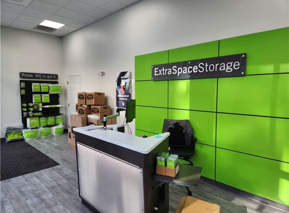 Extra Space Storage - Philadelphia, PA