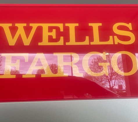 Wells Fargo Bank - Redding, CA