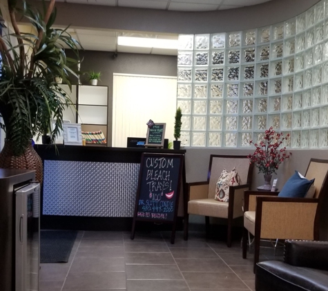 Scott Condie Dentistry - Gilbert, AZ. Reception center and waiting area at Gilbert dentist Scott Condie Dentistry