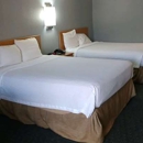 Days Inn by Wyndham Waynesville NC - Motels