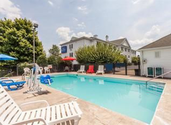 Baymont Inn & Suites - Columbia/Maury - Columbia, TN