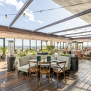 Harriet's Rooftop - Bars