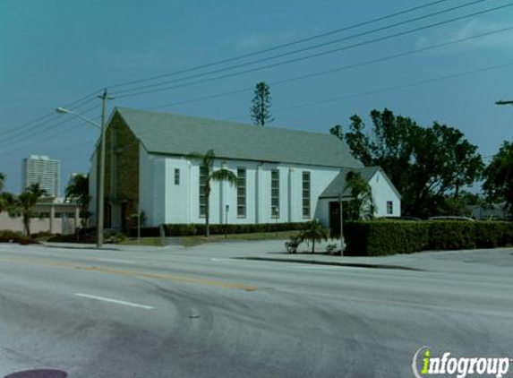 Redeemer Evangelical Lutheran Church - West Palm Beach, FL