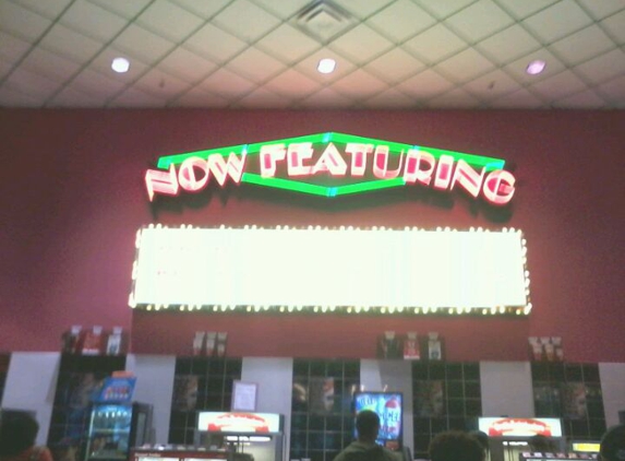 Cinemark Theaters - Youngstown, OH