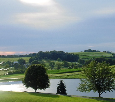 Sojourner's Lodge & Cabin Suites - Dundee, OH