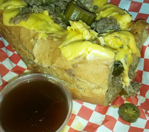 Bobby G's Chicago Eatery - Alpharetta, GA. Italian Beef