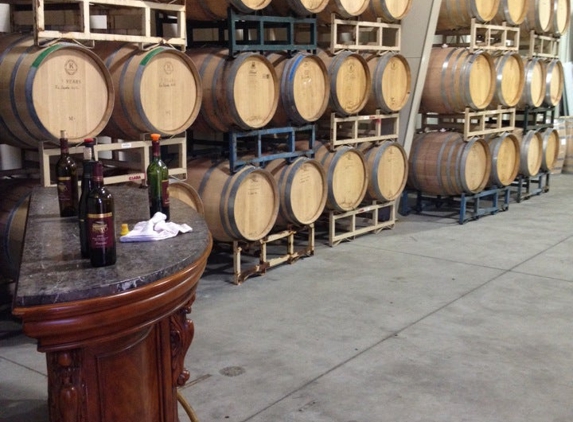 Mayo Family Winery - Glen Ellen, CA