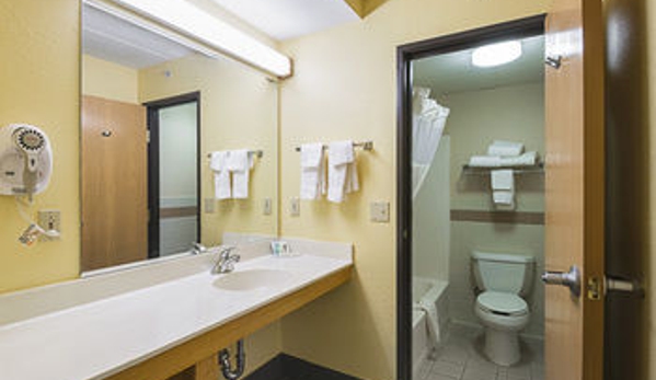 Quality Inn & Suites - Harrington, DE