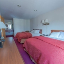 Pictured Rocks Inn & Suites - Motels