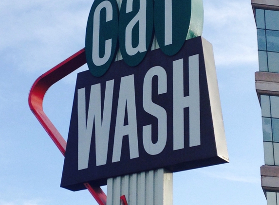 Lakeside Car Wash - Burbank, CA