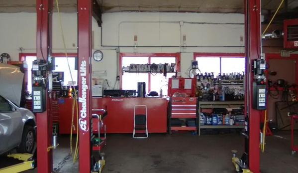 Five Star Lopez Auto Service - Whitewater, WI