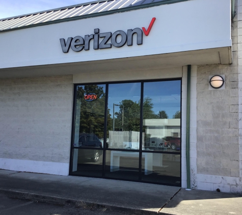 Verizon - Shelton, WA