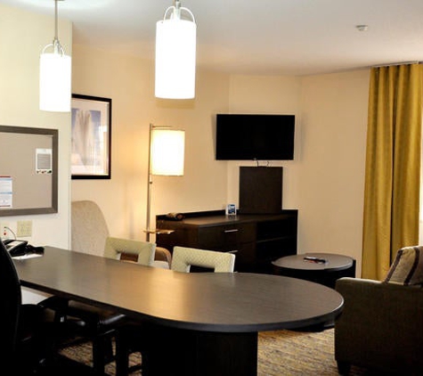 Candlewood Suites Washington Dulles Sterling - Sterling, VA