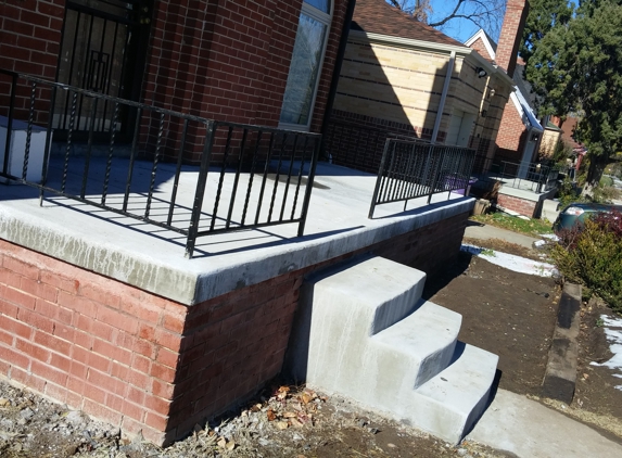 Custom Concrete & Stone