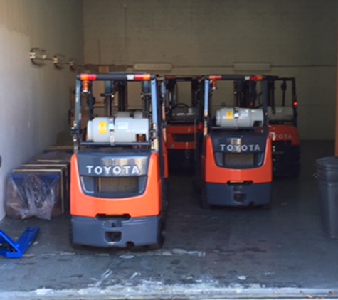 Discount Forklifts - Miami, FL