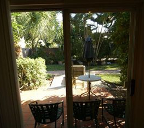 Sandpiper Inn - Longboat Key, FL