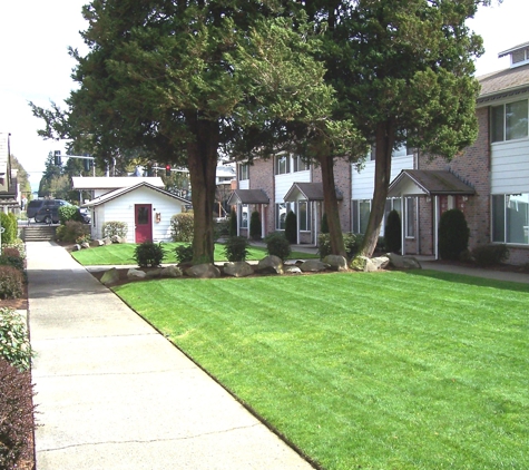 Colonial Gardens Apartments - Shoreline, WA