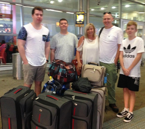 SMS Transport - The Shuttle Specialists - Lurnea, NSW