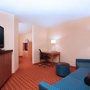 Fairfield Inn & Suites