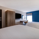 Holiday Inn Express & Suites Central Omaha by IHG