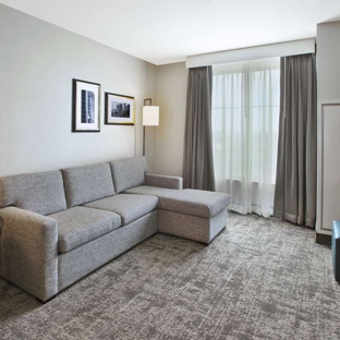 Embassy Suites by Hilton Columbus Airport - Columbus, OH