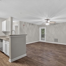 Leaf Stone Apartments - Apartments