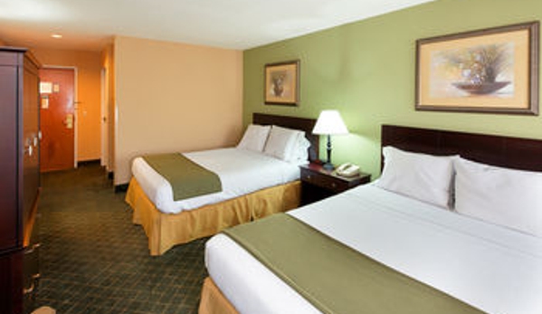 Holiday Inn Express - Henderson, KY