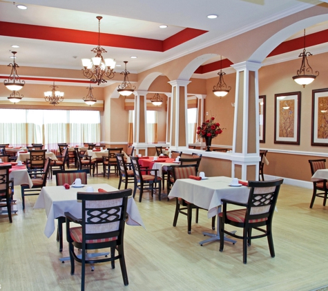 Magnolia Court Assisted Living and Memory Care - Nacogdoches, TX