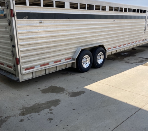 Harrys Tire Service - Minot, ND