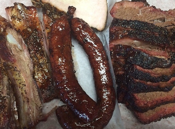 Snow's BBQ - Lexington, TX