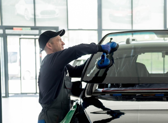 Flys Auto Glass - Phoenix, AZ