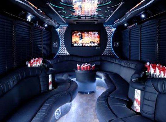 Chicago Party Bus Pros - Chicago, IL