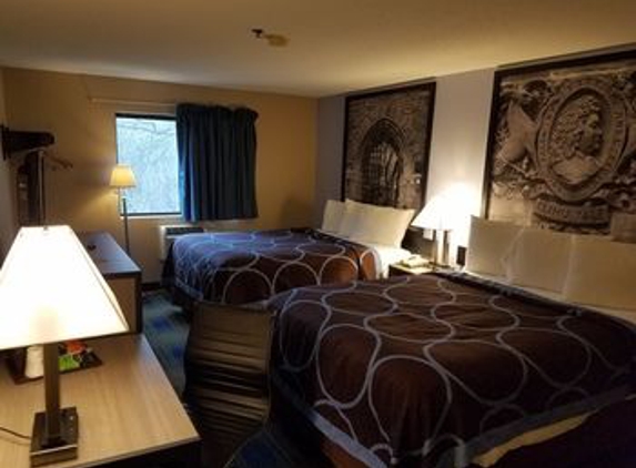 Super 8 by Wyndham Cromwell/Middletown - Cromwell, CT